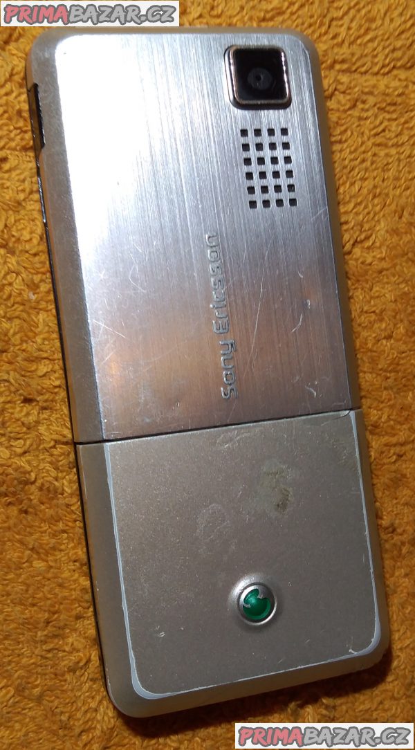 Sony Ericsson T250i + originál nabíječka!!!