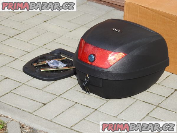 Motokufr 30 l včetně plotny Nový Motokufr 30 l včetně plotny Nový