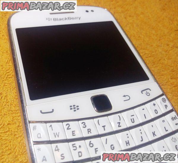 BlackBerry 9900 Bold - bez baterie!!! BlackBerry 9900 Bold - bez baterie!!!