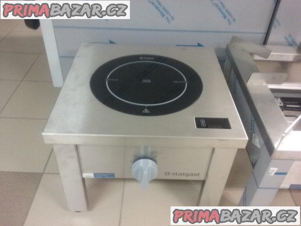Indukční stolička 5 / 8 kW Indukční stolička 5 / 8 kW
