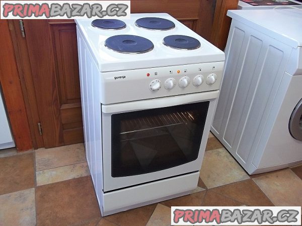 Sporák elektrický GORENJE šíře 50 cm