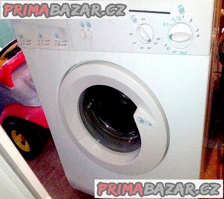 Prodám pračku Ignis s předním plněním. Prodám pračku Ignis s předním plněním.