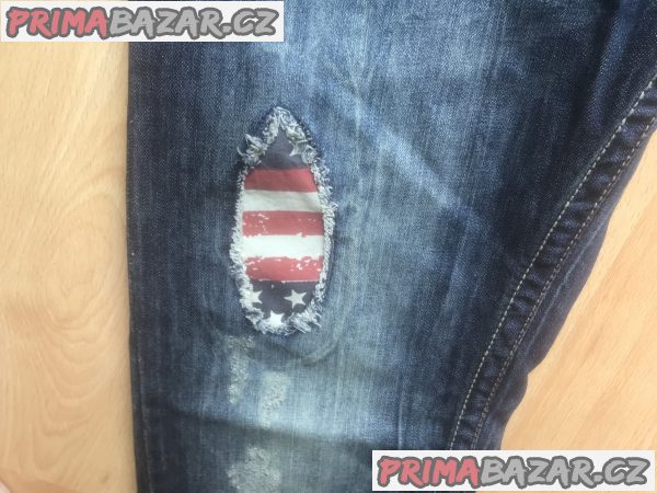 Originální Jeans s americkou vlajkou