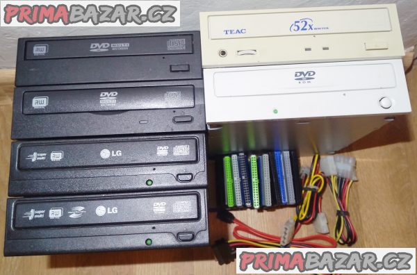 DVD ±R-RW mechaniky pro PC - LEVNĚ + propoj. kabely!!!