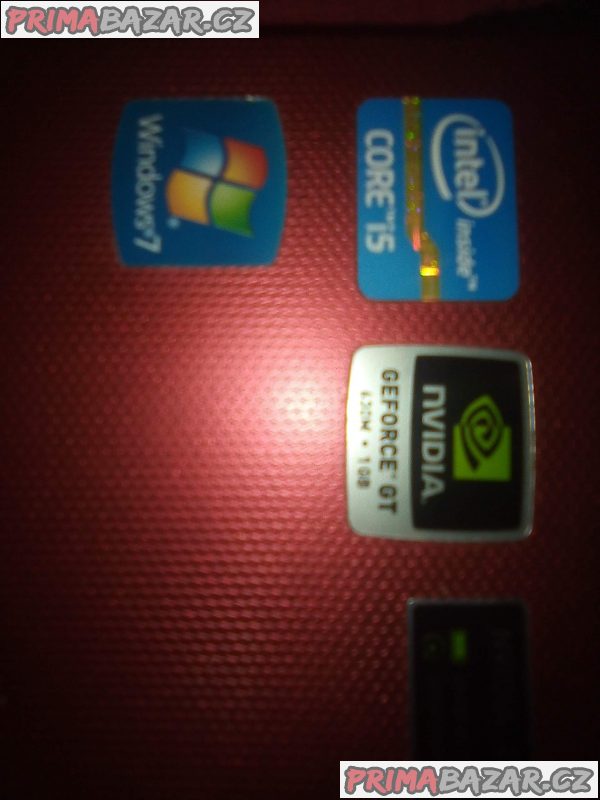 1 Tera HDD,8giga rám,1giga grafika Intel core i5...2.5ghz ,2.5ghz
