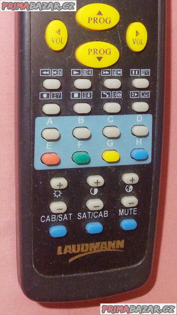 Univerzální dálkový ovladač Laudmann LM-365. Univerzální dálkový ovladač Laudmann LM-365.
