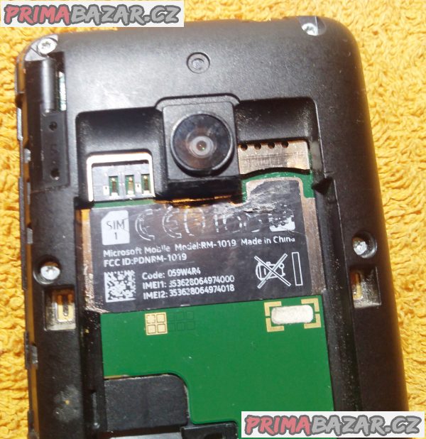 Nokia Lumia 530 na 2 SIM - bez zadního krytu!!! Nokia Lumia 530 na 2 SIM - bez zadního krytu!!!