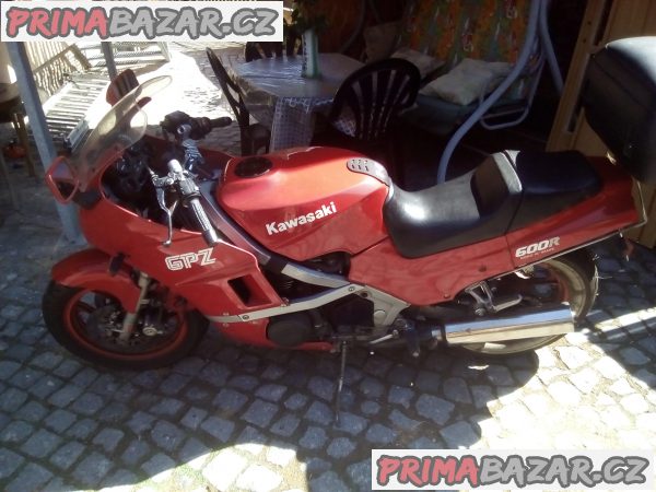 Kawasaki GPZ 600 R Kawasaki GPZ 600 R
