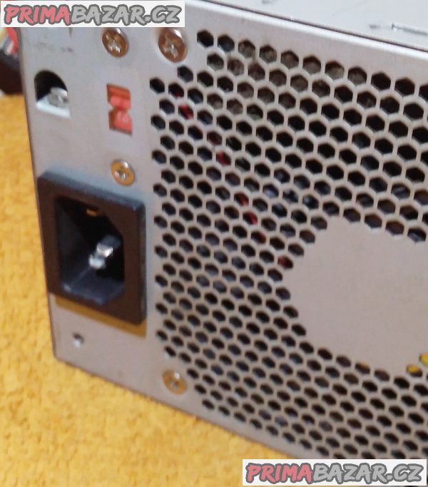 Orig. PC zdroj DELL L220P-00 - 220 W. Orig. PC zdroj DELL L220P-00 - 220 W.