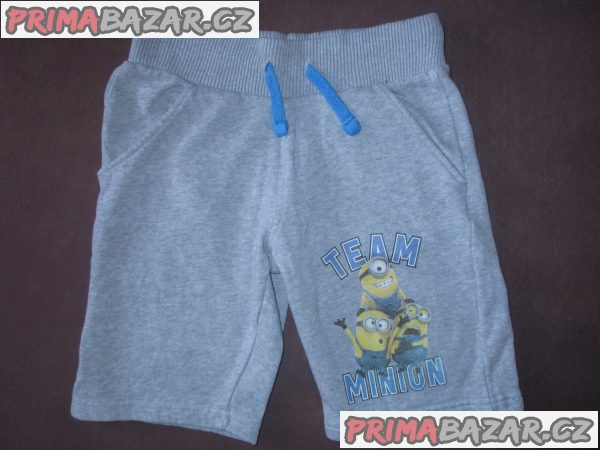 Kraťasy - Mimoni Kraťasy - Mimoni