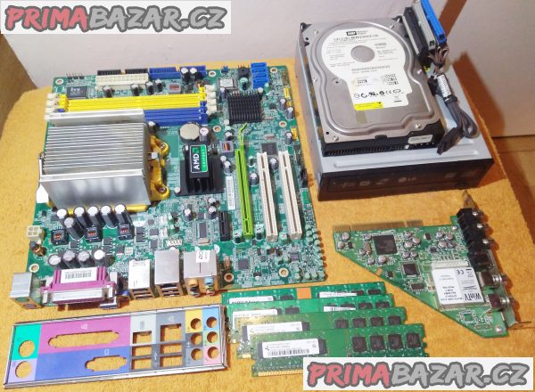Foxconn RS690M03-8EKRFS2H + procesor- chladič- HDD- DVD a 2 GB RAM!!! Foxconn RS690M03-8EKRFS2H + procesor- chladič- HDD- DVD a 2 GB RAM!!!
