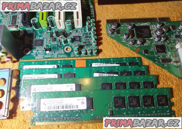 Foxconn RS690M03-8EKRFS2H + procesor- chladič- HDD- DVD a 2 GB RAM!!! Foxconn RS690M03-8EKRFS2H + procesor- chladič- HDD- DVD a 2 GB RAM!!!