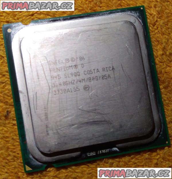 Fujitsu D2312-A23 GS1 + procesor- chladič- HDD- DVD a 2 GB RAM!!! Fujitsu D2312-A23 GS1 + procesor- chladič- HDD- DVD a 2 GB RAM!!!