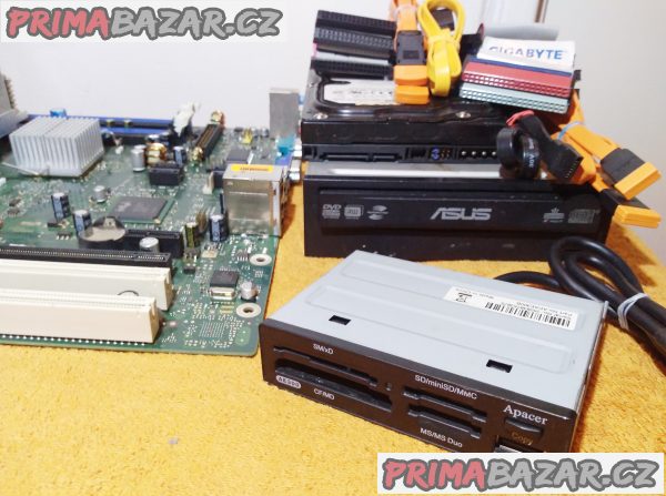 Fujitsu D2312-A23 GS1 + procesor- chladič- HDD- DVD a 2 GB RAM!!! Fujitsu D2312-A23 GS1 + procesor- chladič- HDD- DVD a 2 GB RAM!!!