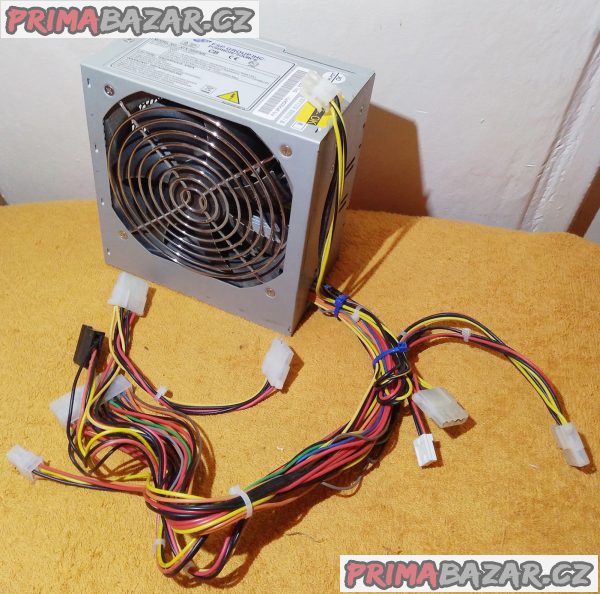 2x PC zdroj 230 a 300 W - LEVNĚ!!! 2x PC zdroj 230 a 300 W - LEVNĚ!!!
