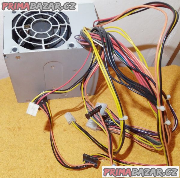 2x PC zdroj 230 a 300 W - LEVNĚ!!! 2x PC zdroj 230 a 300 W - LEVNĚ!!!