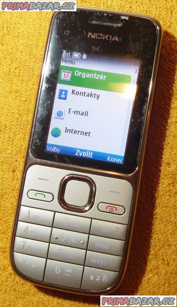 Nokia C2-01 + 3 DÁRKY!!! Nokia C2-01 + 3 DÁRKY!!!