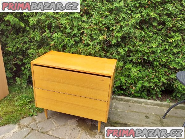 Retro peřiňák Retro peřiňák