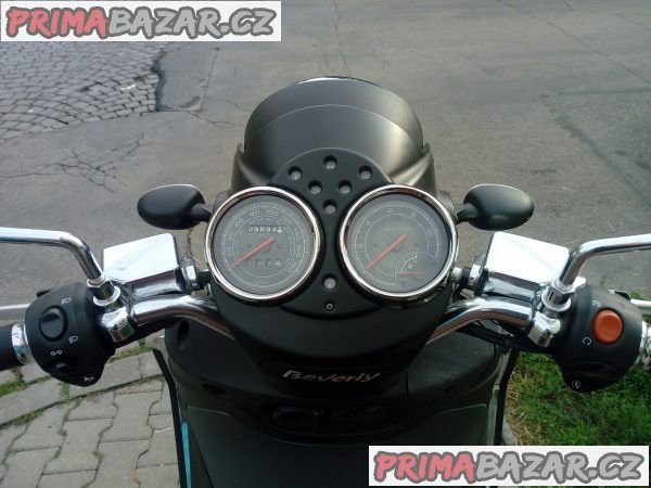 Prodám Piaggio beverly 500 Cruiser