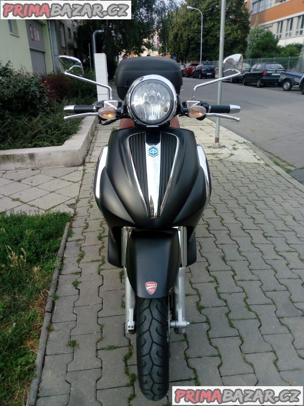 Prodám Piaggio beverly 500 Cruiser