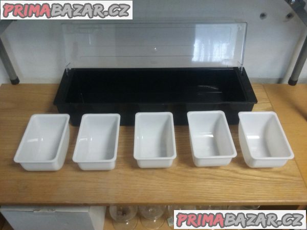 Box na přísady, koření atd. Box na přísady, koření atd.