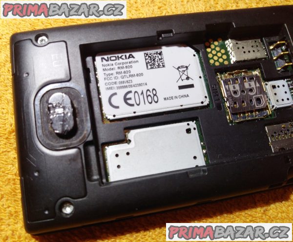 Nokia Asha 503 - k opravě nebo na náhradní díly!!! Nokia Asha 503 - k opravě nebo na náhradní díly!!!