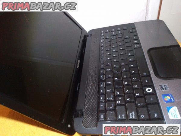 Notebook Toshiba Satellite C845 - k opravě nebo na náhradní díly!!! Notebook Toshiba Satellite C845 - k opravě nebo na náhradní díly!!!