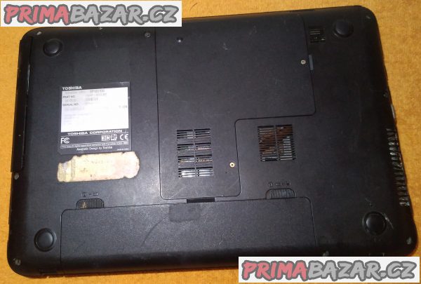Notebook Toshiba Satellite C845 - k opravě nebo na náhradní díly!!! Notebook Toshiba Satellite C845 - k opravě nebo na náhradní díly!!!
