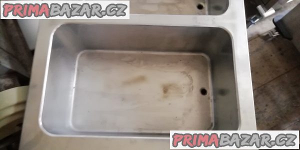 Ohřívací vozík, dělené 2 vany Ohřívací vozík, dělené 2 vany