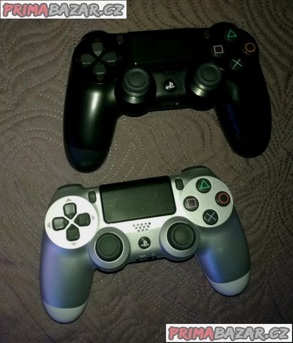 ps4 ovladač super stav. Cena 750kč.