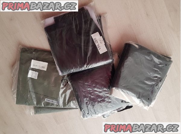 Nabízím mix oblečení baleno po 10 kusech Nabízím mix oblečení baleno po 10 kusech
