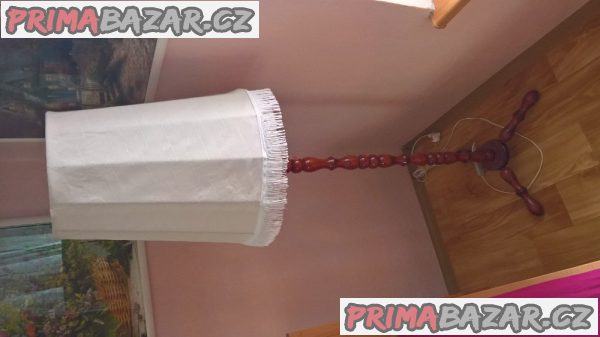 obývací lampa