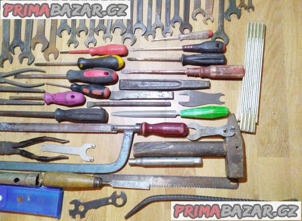 Sada 26 plochých oboustranných klíčů + 36 DÁRKŮ!!! Sada 26 plochých oboustranných klíčů + 36 DÁRKŮ!!!