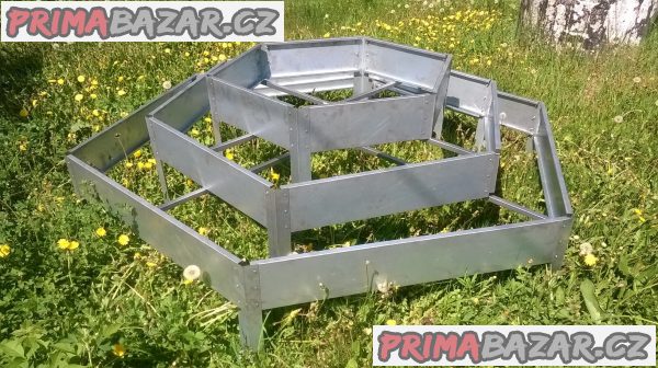 Vyvýšený záhon PYRAMIDA Vyvýšený záhon PYRAMIDA