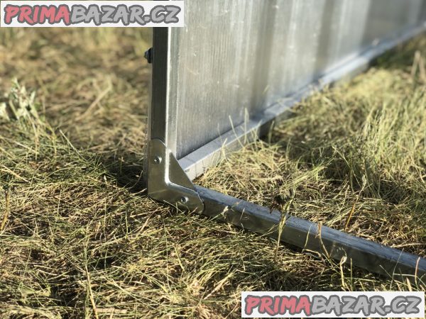 Polykarbonátový skleník TITAN Polykarbonátový skleník TITAN