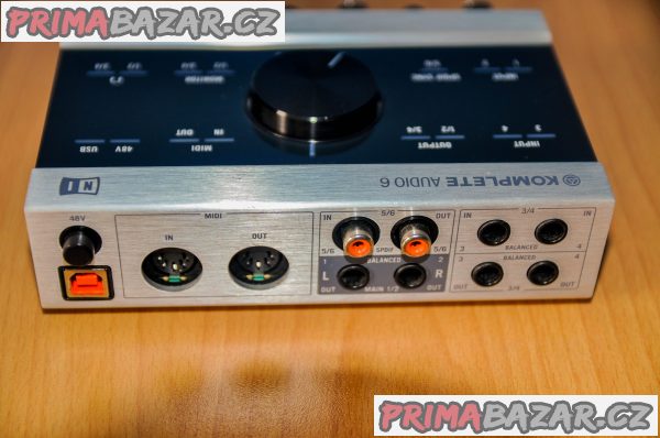 Zvuková karta Native Instruments Komplete Audio 6 Zvuková karta Native Instruments Komplete Audio 6
