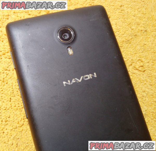 Navon Mizu D450 na 2 SIM - k opravě nebo na náhradní díly!!! Navon Mizu D450 na 2 SIM - k opravě nebo na náhradní díly!!!