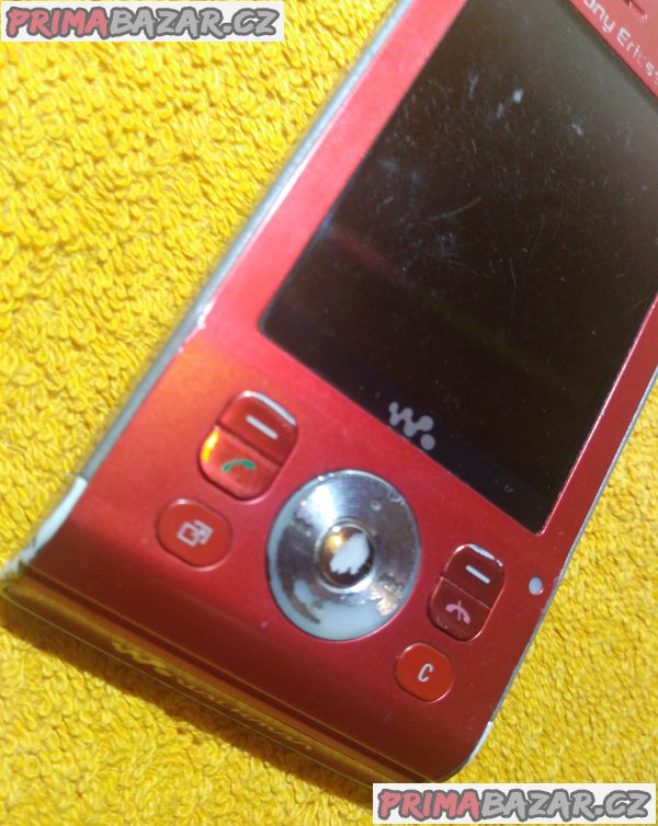 Vysouvací Sony Ericsson W910i - k opravě nebo na náhradní díly!!! Vysouvací Sony Ericsson W910i - k opravě nebo na náhradní díly!!!