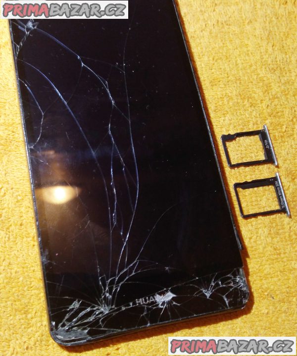 Huawei P8 Lite - k opravě nebo na náhradní díly!!! Huawei P8 Lite - k opravě nebo na náhradní díly!!!