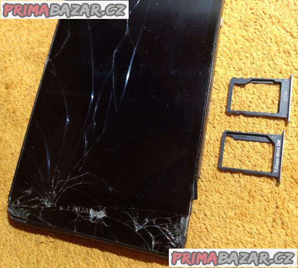 Huawei P8 Lite - k opravě nebo na náhradní díly!!! Huawei P8 Lite - k opravě nebo na náhradní díly!!!