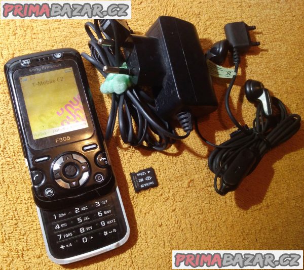 Vysouvací Sony Ericsson F305 + 3 DÁRKY!!! Vysouvací Sony Ericsson F305 + 3 DÁRKY!!!