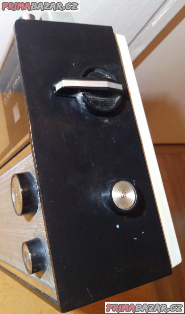 Retro rádio 10 Transistor VEF 204!!! Retro rádio 10 Transistor VEF 204!!!