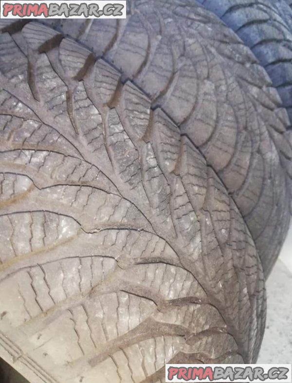 Zimní pneu 195 /65 R14 Zimní pneu 195 /65 R14