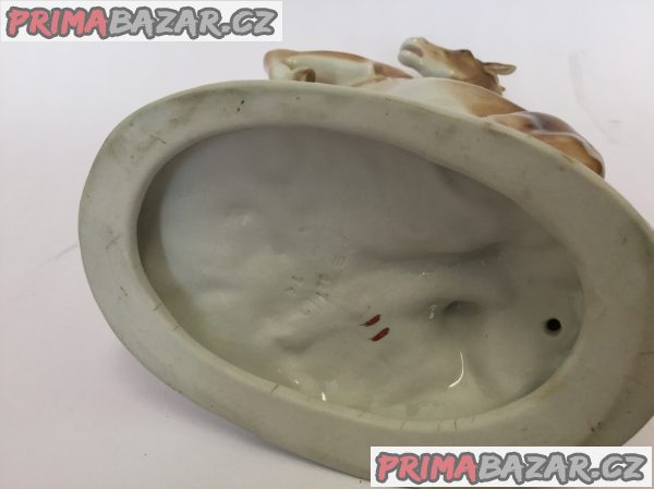 Soška porcelánový „KŮŇ“ ROYAL DUX Soška porcelánový „KŮŇ“ ROYAL DUX