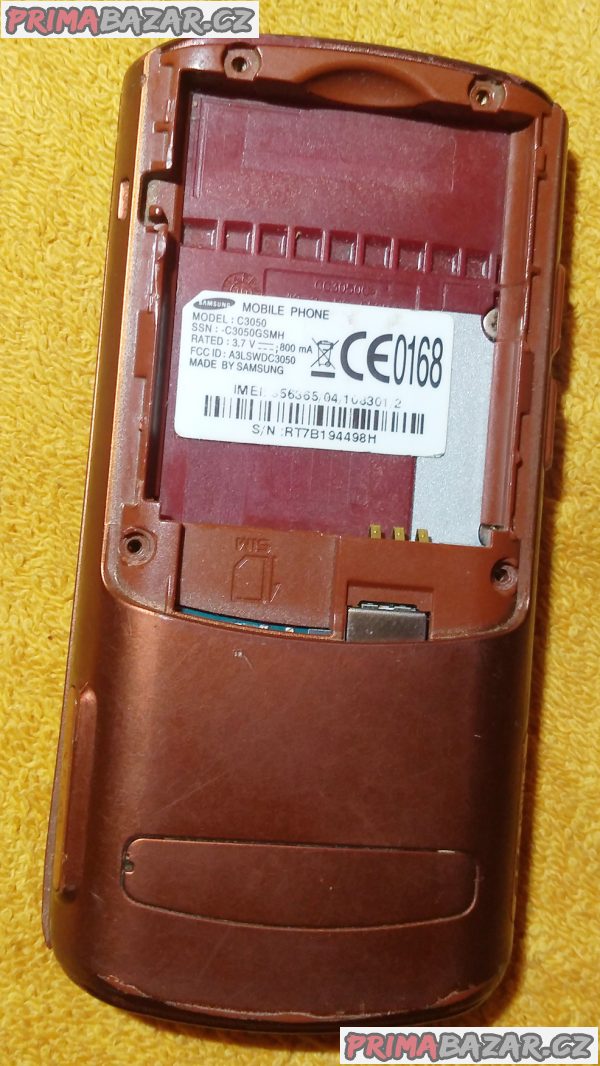 Samsung C3050 - na náhradní díly nebo k opravě!!!