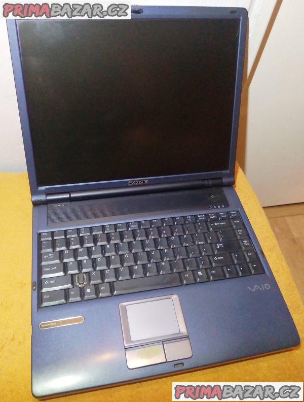 Notebook Sony Vaio PCG-FRV26 - k opravě nebo na náhradní díly!!! Notebook Sony Vaio PCG-FRV26 - k opravě nebo na náhradní díly!!!
