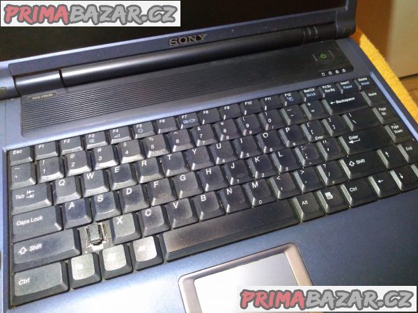 Notebook Sony Vaio PCG-FRV26 - k opravě nebo na náhradní díly!!! Notebook Sony Vaio PCG-FRV26 - k opravě nebo na náhradní díly!!!