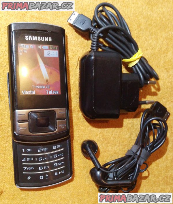 Vysouvací Samsung C3050 - velice hezký + 2 DÁRKY!!! Vysouvací Samsung C3050 - velice hezký + 2 DÁRKY!!!