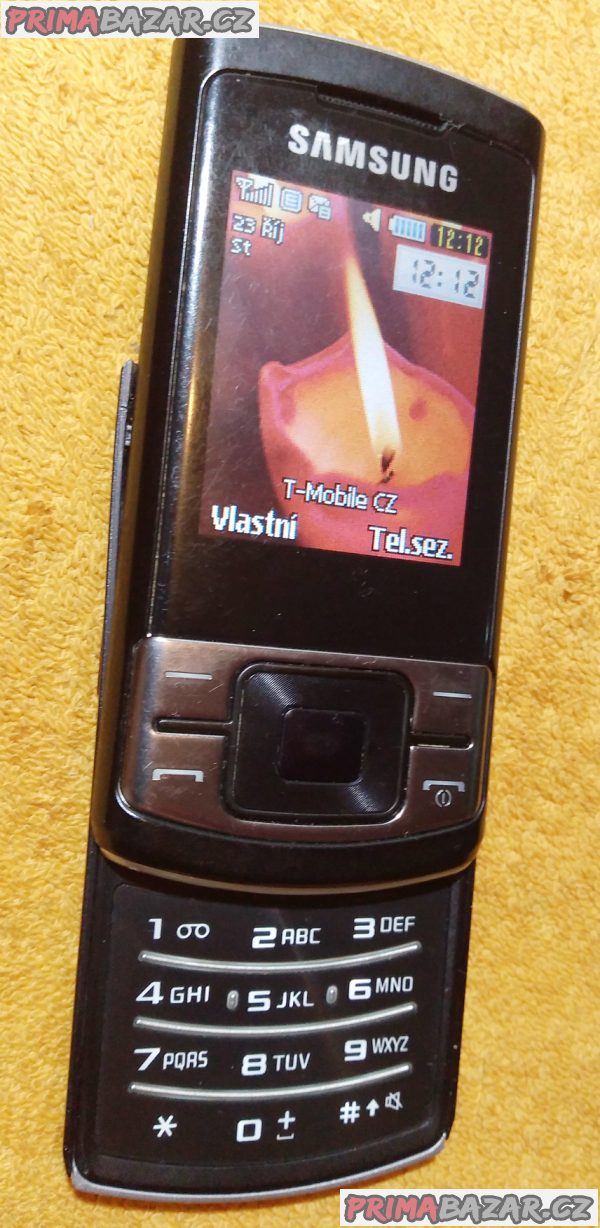 Vysouvací Samsung C3050 - velice hezký + 2 DÁRKY!!! Vysouvací Samsung C3050 - velice hezký + 2 DÁRKY!!!