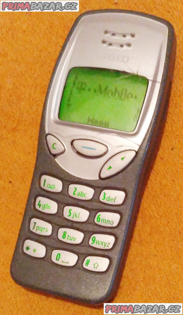 Nokia 3210 - funkční s 2 nedostatky!!! Nokia 3210 - funkční s 2 nedostatky!!!